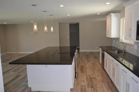 2725 E Cinnabar Ave, Phoenix, AZ 85028 photo 8
