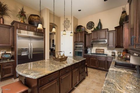 8418 E Jensen St, Mesa, AZ 85207 photo 3
