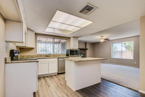4401 E Gelding Dr, Phoenix, AZ 85032 photo 6