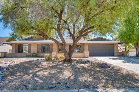 4401 E Gelding Dr, Phoenix, AZ 85032 photo 1