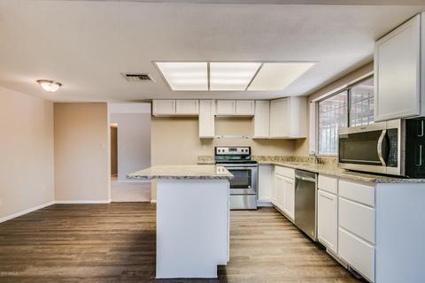 4401 E Gelding Dr, Phoenix, AZ 85032 photo 8