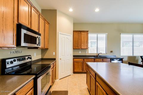 3080 E Canyon Creek Dr, Gilbert, AZ 85295 photo 16