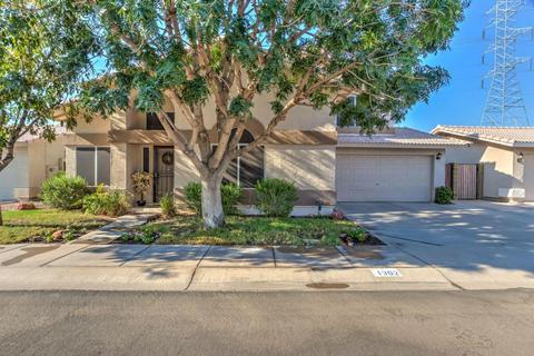 1302 E Hearne Way, Gilbert, AZ 85234 photo 1