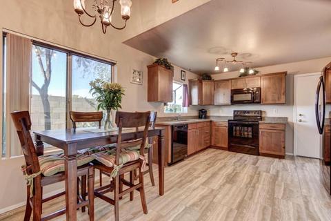 1302 E Hearne Way, Gilbert, AZ 85234 photo 17