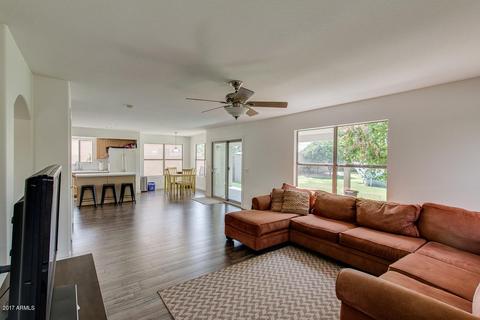533 E Devon Dr, Gilbert, AZ 85296 photo 3