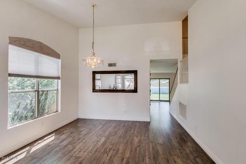 533 E Devon Dr, Gilbert, AZ 85296 photo 6