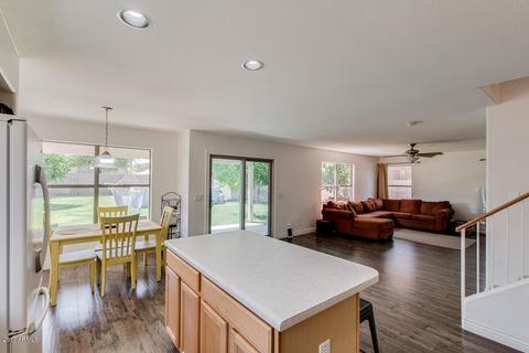 533 E Devon Dr, Gilbert, AZ 85296 photo 12