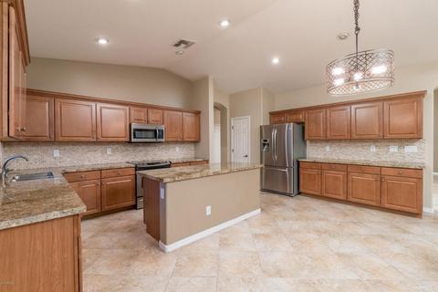 3243 E Blue Ridge Way, Gilbert, AZ 85298 photo 2