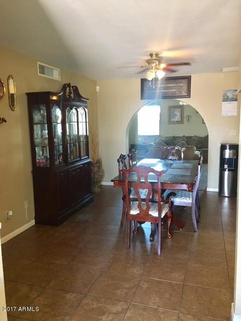 8724 W Earll Dr, Phoenix, AZ 85037 photo 4