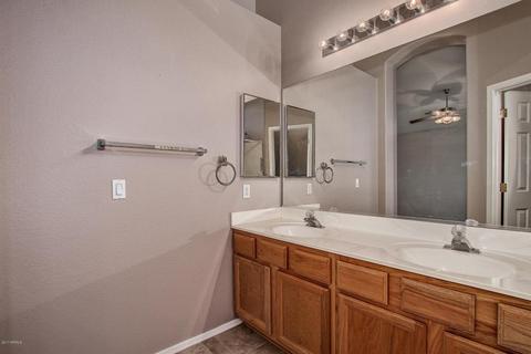 697 N Ocotillo Ln, Gilbert, AZ 85233 photo 23