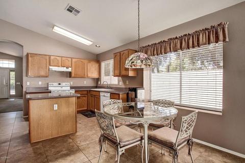 697 N Ocotillo Ln, Gilbert, AZ 85233 photo 10
