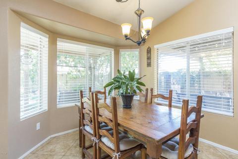 2205 E Brooks St, Gilbert, AZ 85296 photo 4