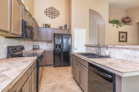 2205 E Brooks St, Gilbert, AZ 85296 photo 6