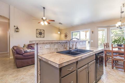 2205 E Brooks St, Gilbert, AZ 85296 photo 7