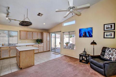 3222 E Wahalla Ln, Phoenix, AZ 85050 photo 13