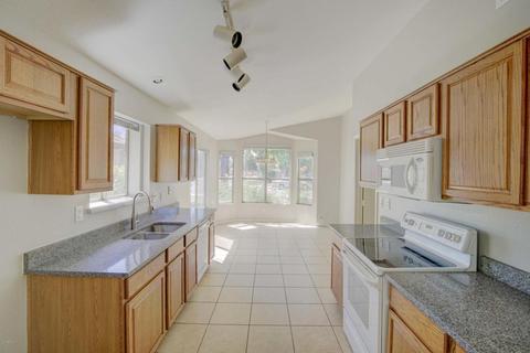 2316 E Pinto Dr, Gilbert, AZ 85296 photo 4