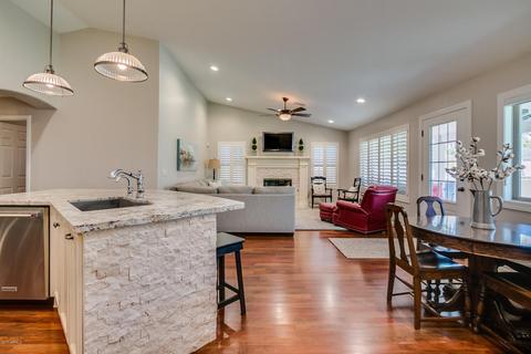 4352 Ellis Cir, Mesa, AZ 85205 photo 10