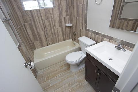 822 E Carter Rd, Phoenix, AZ 85042 photo 9