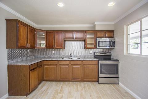 822 E Carter Rd, Phoenix, AZ 85042 photo 1