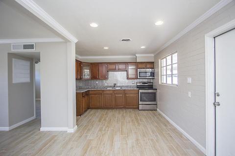 822 E Carter Rd, Phoenix, AZ 85042 photo 8