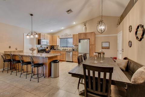 3137 E Capri Cir, Mesa, AZ 85204 photo 10