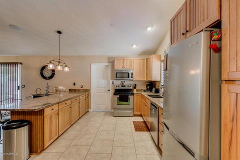 3137 E Capri Cir, Mesa, AZ 85204 photo 12