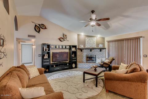 3137 E Capri Cir, Mesa, AZ 85204 photo 7