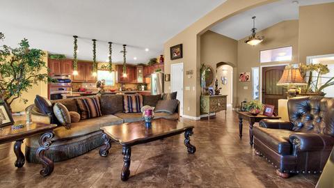 4040 E Hashknife Rd, Phoenix, AZ 85050 photo 8