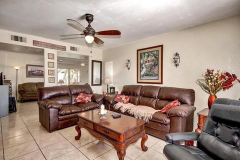 1334 W Utopia Rd, Phoenix, AZ 85027 photo 2