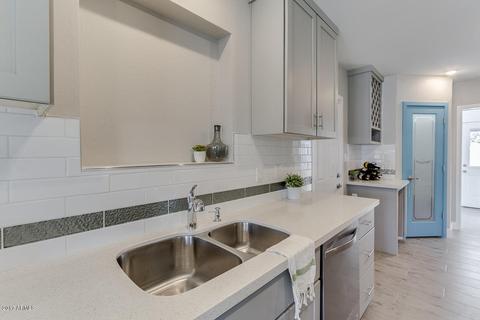 2801 Earll Dr, Phoenix, AZ 85016 photo 12