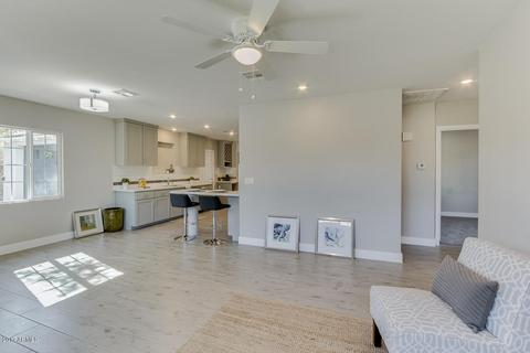 2801 Earll Dr, Phoenix, AZ 85016 photo 6