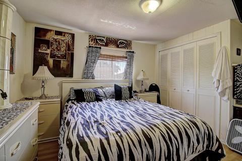 2810 E Marco Polo Rd, Phoenix, AZ 85050 photo 8