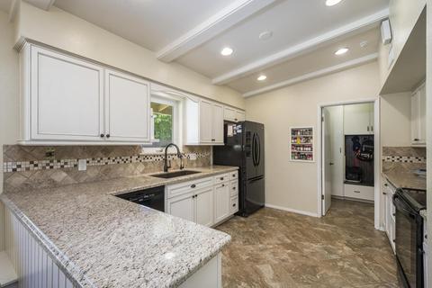 1502 W Ruth Ave, Phoenix, AZ 85021 photo 9