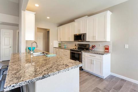 3346 E Utopia Rd, Phoenix, AZ 85050 photo 4