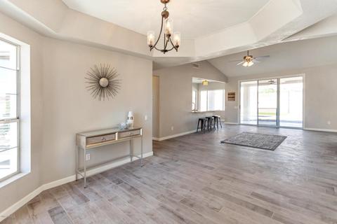 3346 E Utopia Rd, Phoenix, AZ 85050 photo 12