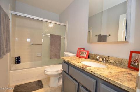 825 E Michelle Dr, Phoenix, AZ 85022 photo 21