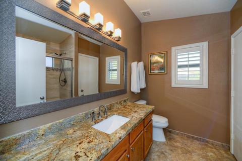 4717 E Abraham Ln, Phoenix, AZ 85050 photo 11