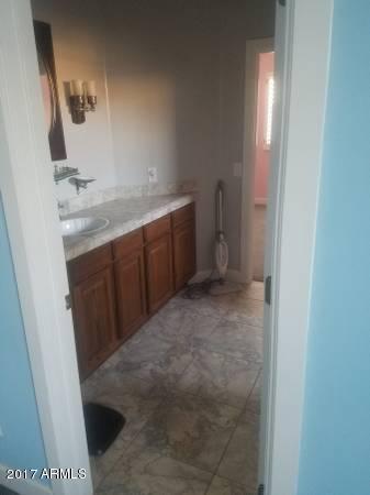 905 E Valencia Dr, Phoenix, AZ 85042 photo 13