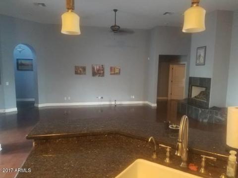 905 E Valencia Dr, Phoenix, AZ 85042 photo 4