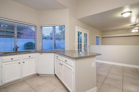 4602 E Towne Ln, Gilbert, AZ 85234 photo 7