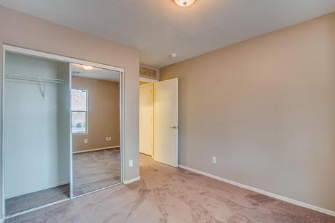 1017 E Grenadine Rd, Phoenix, AZ 85040 photo 9