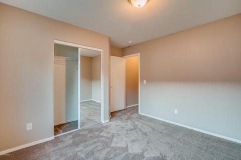 1017 E Grenadine Rd, Phoenix, AZ 85040 photo 8