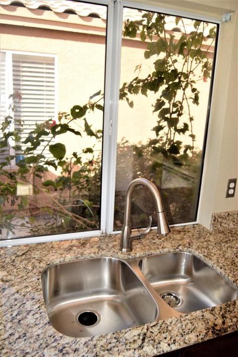 15212 S 14th Pl, Phoenix, AZ 85048 photo 5