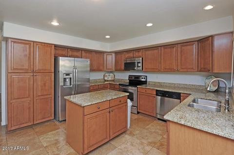 1202 E Azure Sea Ln, Gilbert, AZ 85234 photo 9