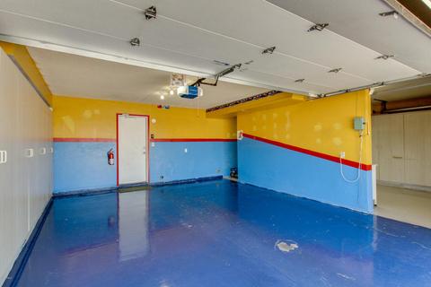 4437 E Grandview Rd, Phoenix, AZ 85032 photo 51