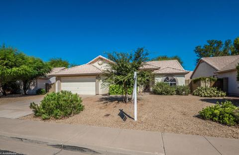 4126 E San Angelo Ave, Gilbert, AZ 85234 photo 2