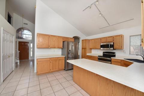 2953 E Blackhawk Dr, Phoenix, AZ 85050 photo 9