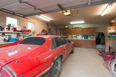 2801 E Larkspur Dr, Phoenix, AZ 85032 photo 27