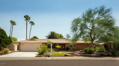 2833 E Paradise Dr, Phoenix, AZ 85028 photo 1
