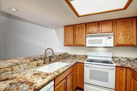 134 E Beck Ln, Phoenix, AZ 85022 photo 8